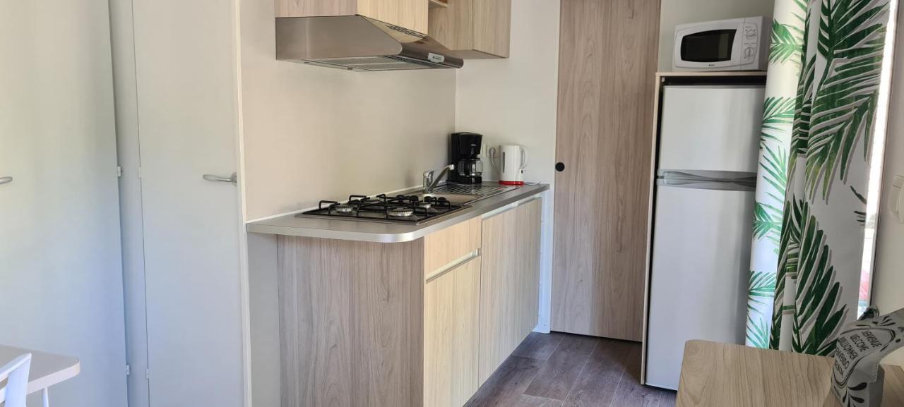Camping Le Gallo Romain Barbieres Zewnętrze zdjęcie